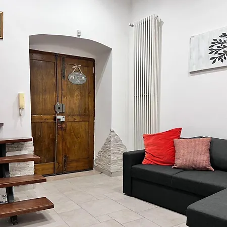 A Un Passo Dalla Cattedrale *