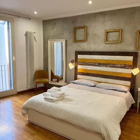 A Un Passo Dalla Cattedrale Apartmán *